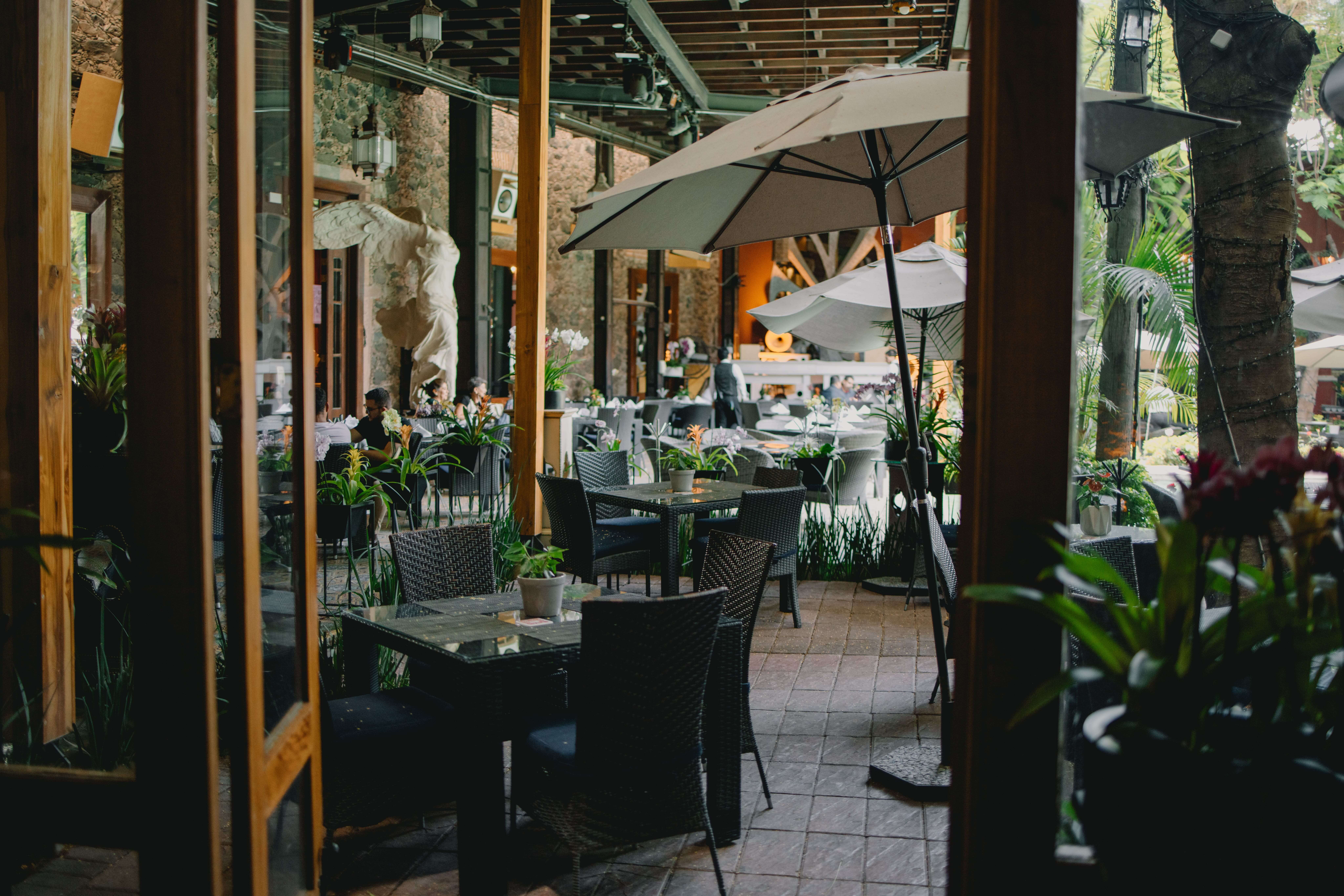 Restaurantes al aire libre en Querétaro: una experiencia que se vive mejor en primavera